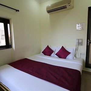 Super Deluxe Room
